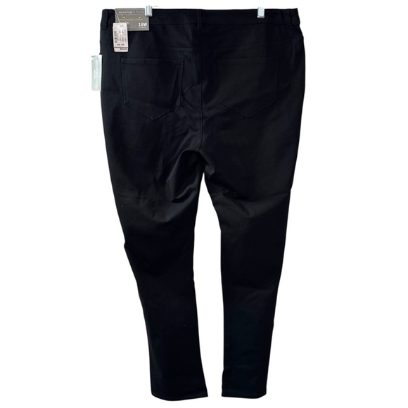 NWT CJ Banks Signature Slimming Moderately Curvy Tapered Leg Black Pants sz 18W - Picture 3 of 12